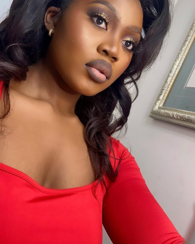 Professional makeup services at Tracy's Beautique in Austell GA